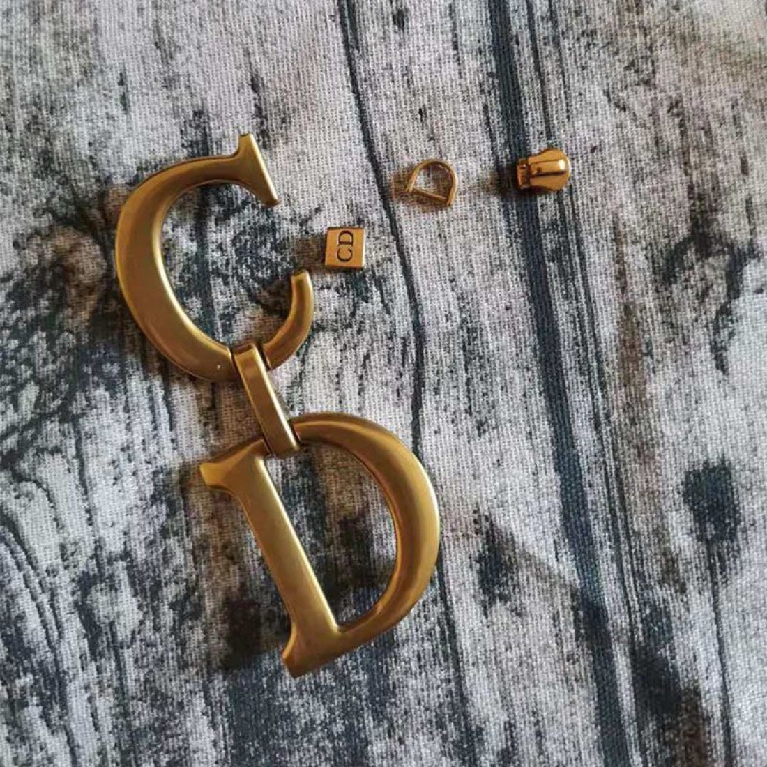 Dior, saddle bag, Christian Dior, hardware